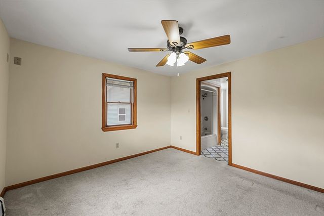 31-33 Apremont St, Adams, MA 01220