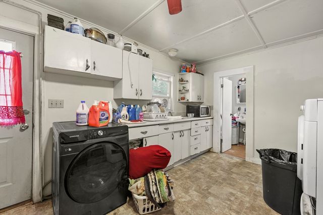 31-33 Apremont St, Adams, MA 01220