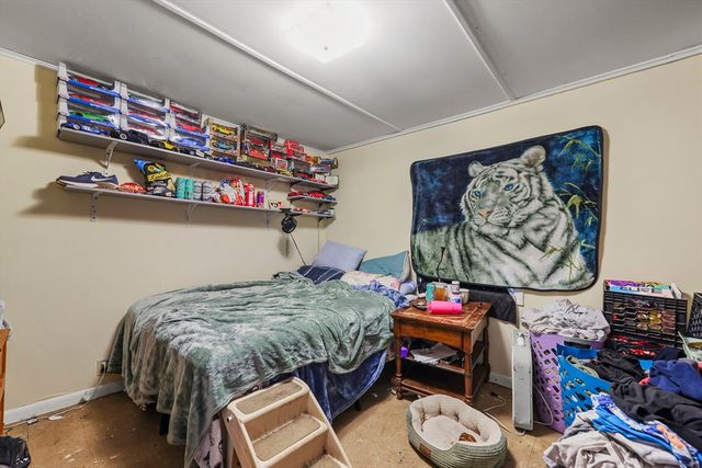 31-33 Apremont St, Adams, MA 01220