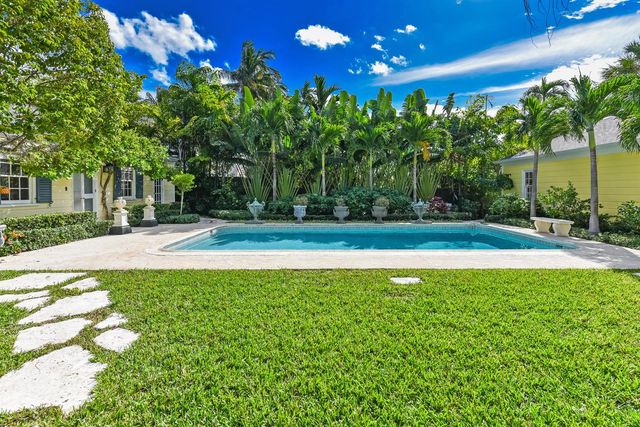 250 Algoma Road, Palm Beach, FL 33480
