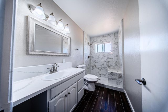1557 Owens Street, Madera, CA 93638