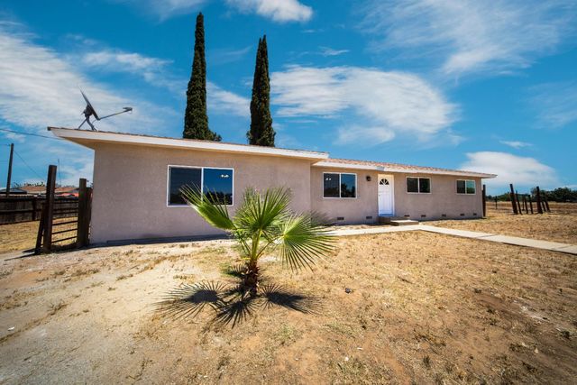 1557 Owens Street, Madera, CA 93638