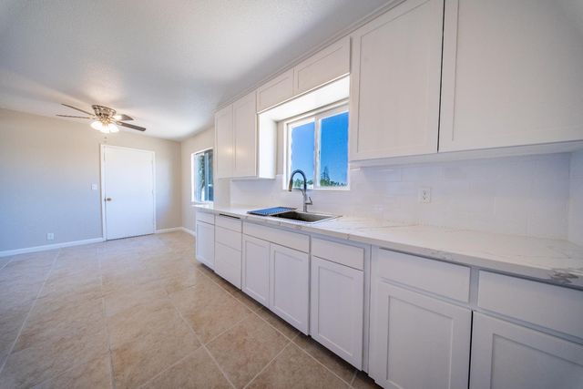 1557 Owens Street, Madera, CA 93638