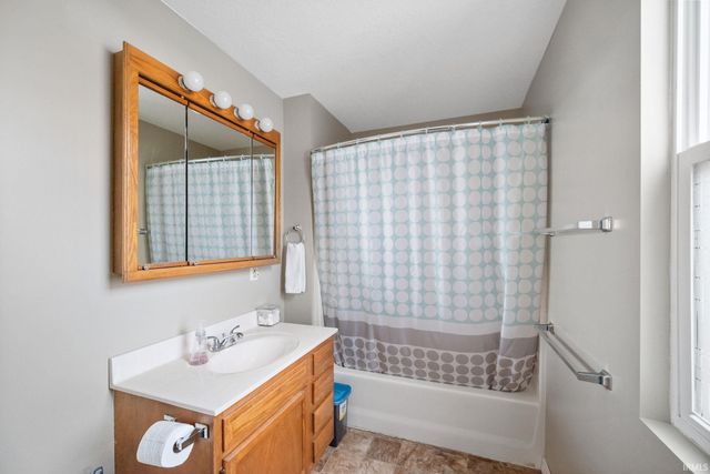 520 W 2nd Street, Peru, IN 46970