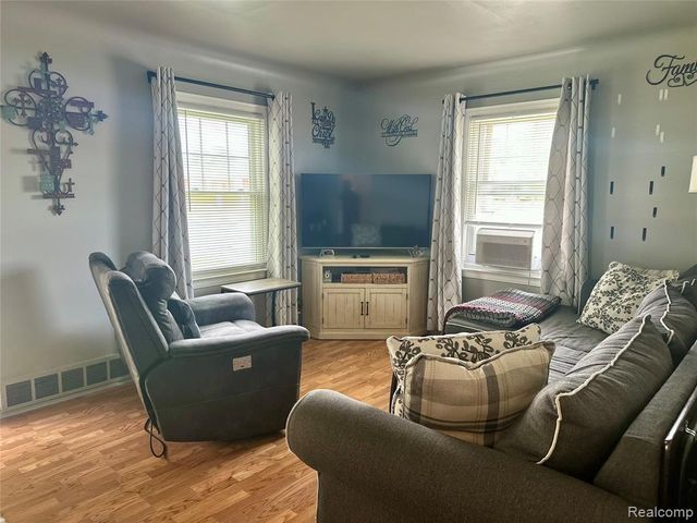 455 Campbell Street, River Rouge, MI 48218