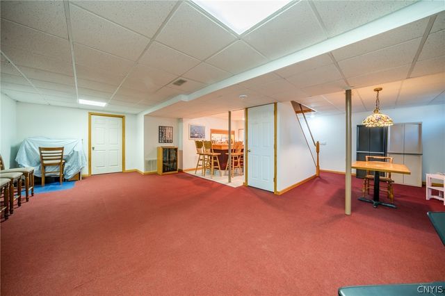 4320 Lazybrook Circle, Clay, NY 13088