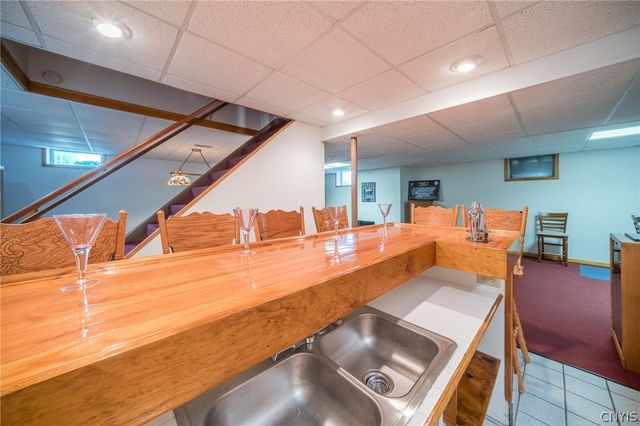 4320 Lazybrook Circle, Clay, NY 13088