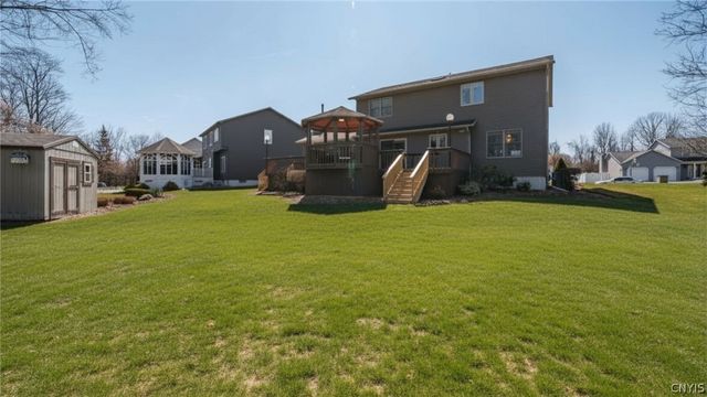 4320 Lazybrook Circle, Clay, NY 13088