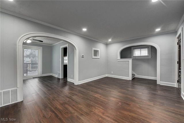 1134 W 19th Street, Lorain, OH 44052