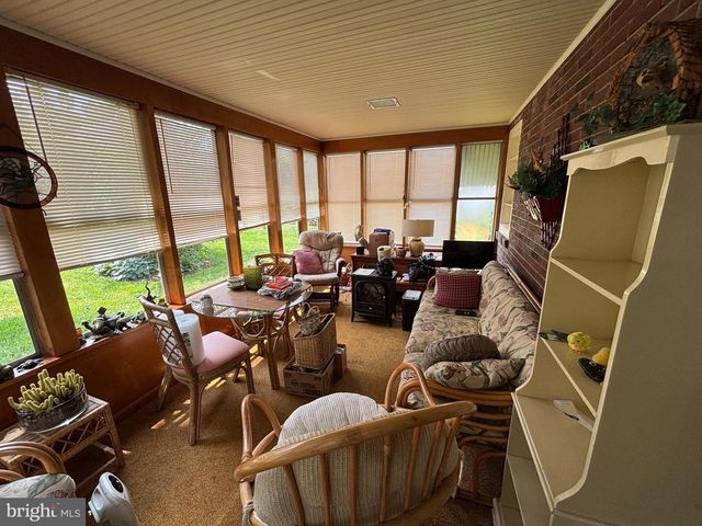 732 CENTER AVE, Ephrata, PA 17522
