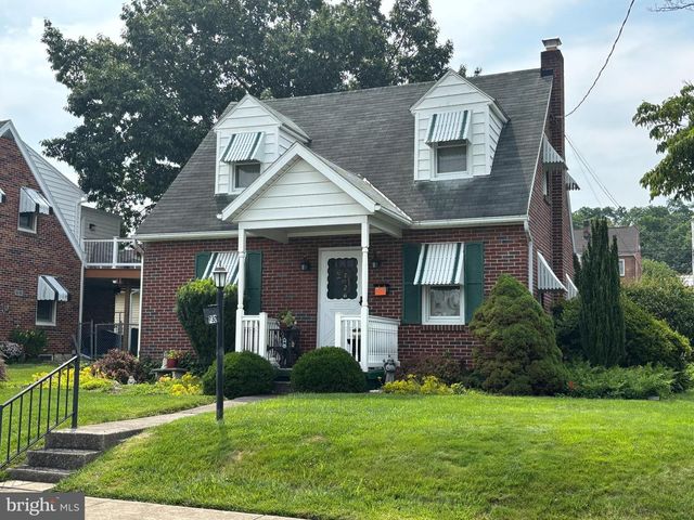732 CENTER AVE, Ephrata, PA 17522