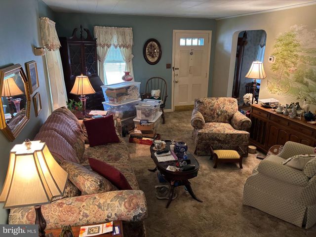 732 CENTER AVE, Ephrata, PA 17522