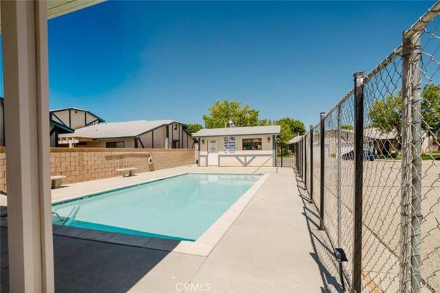 43840 Bobby Jones Drive 2, Lancaster, CA 93536