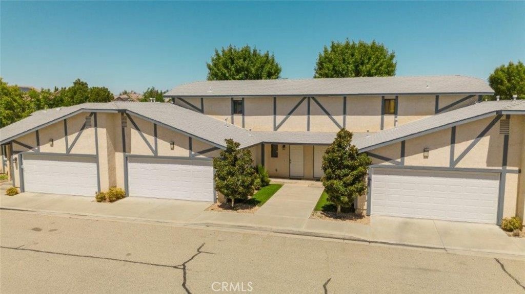 43840 Bobby Jones Drive 2, Lancaster, CA 93536