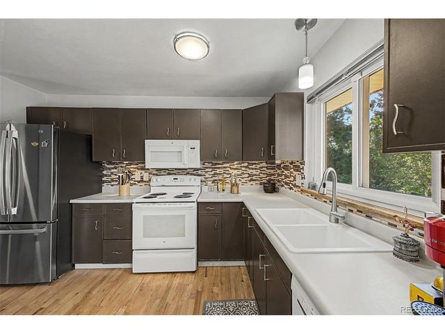 636 W Willow St, Louisville, CO 80027