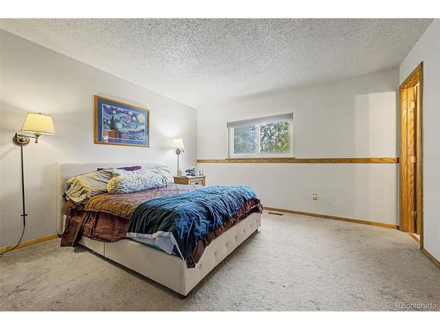 636 W Willow St, Louisville, CO 80027