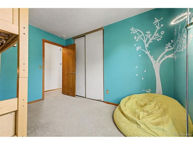 636 W Willow St, Louisville, CO 80027