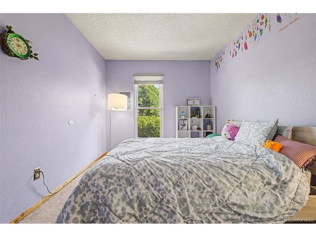 636 W Willow St, Louisville, CO 80027