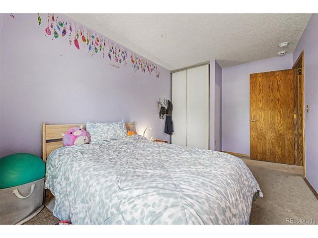 636 W Willow St, Louisville, CO 80027