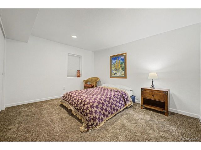 636 W Willow St, Louisville, CO 80027