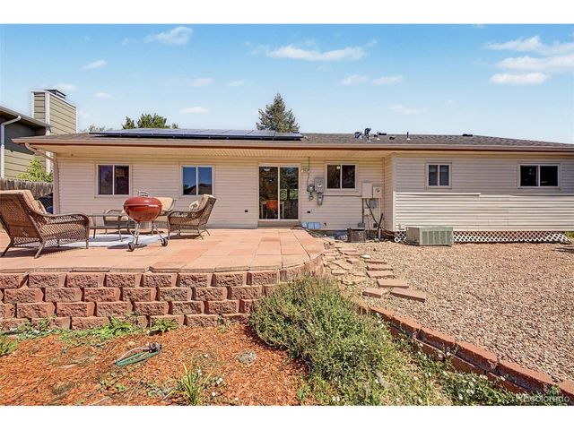 636 W Willow St, Louisville, CO 80027