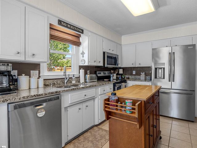 300 Middleton Court, Moore, SC 29369
