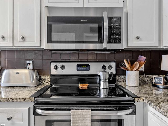 300 Middleton Court, Moore, SC 29369