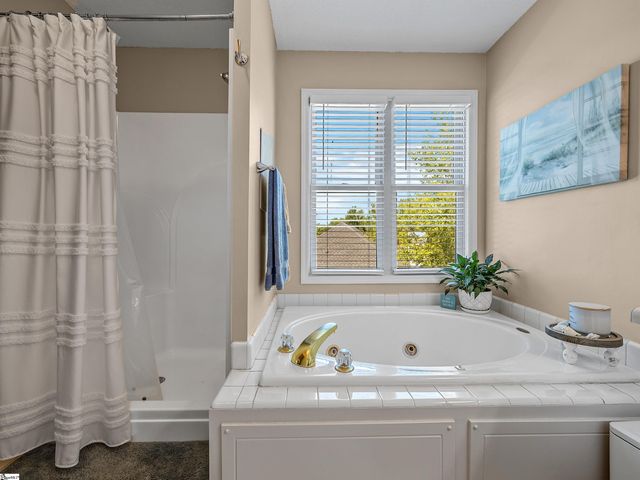 300 Middleton Court, Moore, SC 29369
