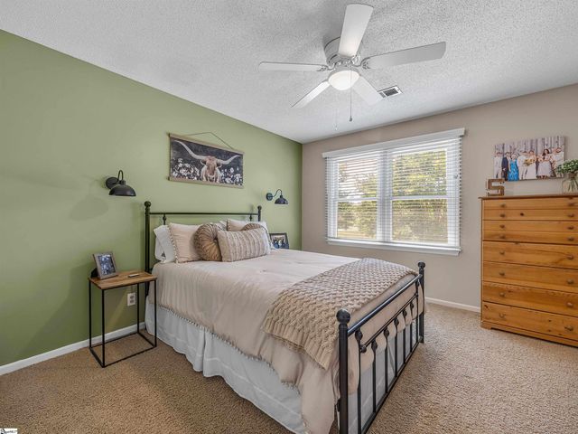 300 Middleton Court, Moore, SC 29369