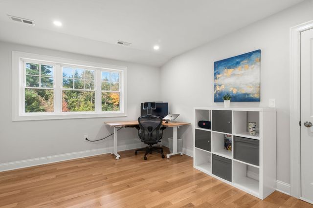 3 Emmeline Path, Wayland, MA 01778