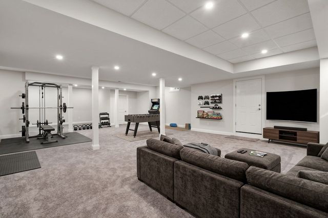 3 Emmeline Path, Wayland, MA 01778