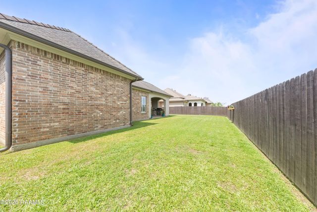 106 Rue De Chambery, Broussard, LA 70518
