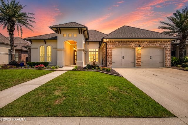106 Rue De Chambery, Broussard, LA 70518