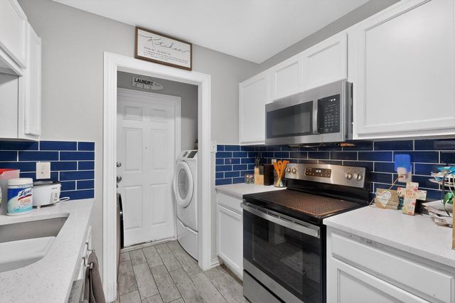 2760 Pike Drive, Lancaster, TX 75134