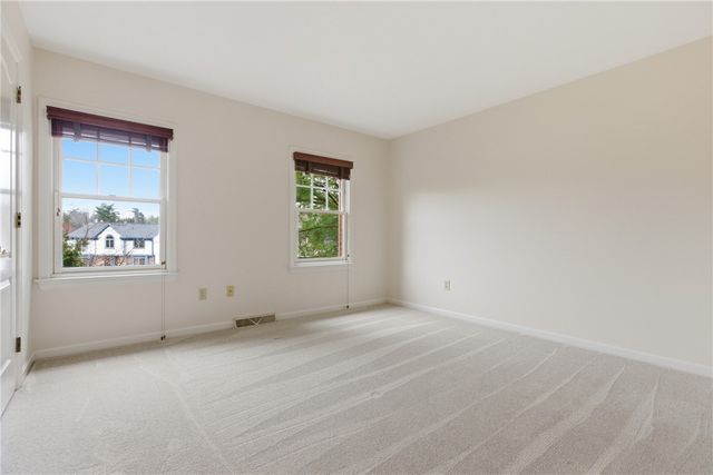 1915 Oakhurst Drive, Mccandless, PA 15101