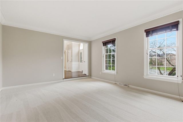 1915 Oakhurst Drive, Mccandless, PA 15101