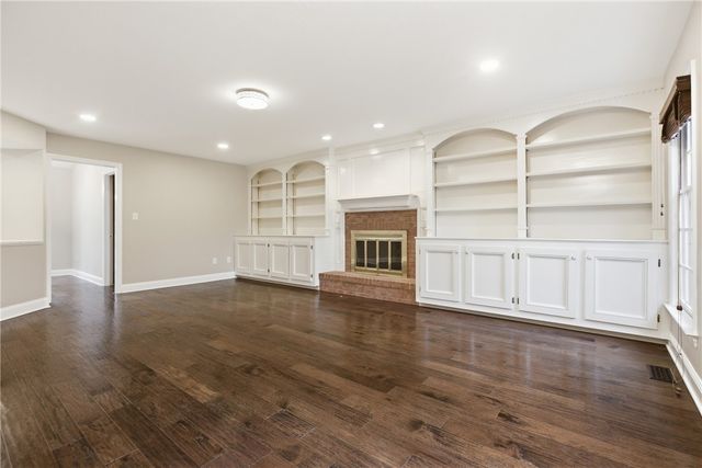 1915 Oakhurst Drive, Mccandless, PA 15101