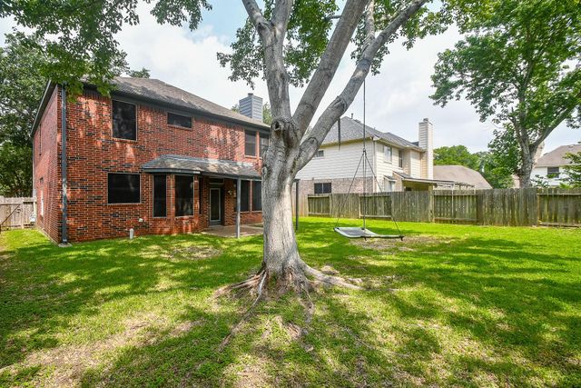 215 Windrift Court, Sugar Land, TX 77479