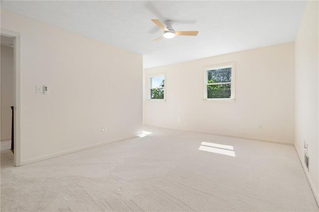 1274 W Wylie Bridge Rd, Woodstock, GA 30188