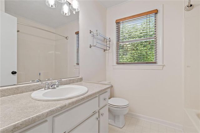 1274 W Wylie Bridge Rd, Woodstock, GA 30188