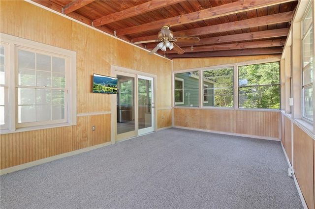 1274 W Wylie Bridge Rd, Woodstock, GA 30188