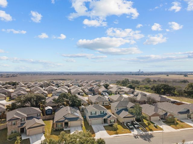 1032 Amber Lake, Seguin, TX 78155
