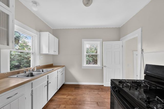 2717 W North Bend Road, Cincinnati, OH 45239