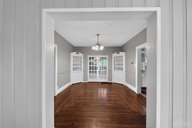 2717 W North Bend Road, Cincinnati, OH 45239