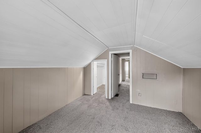 2717 W North Bend Road, Cincinnati, OH 45239
