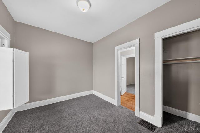 2717 W North Bend Road, Cincinnati, OH 45239