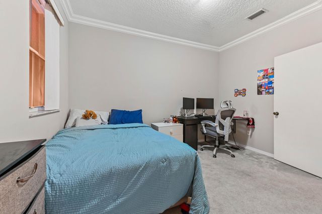 4967 Tradewinds Terrace 605, Fort Lauderdale, FL 33312