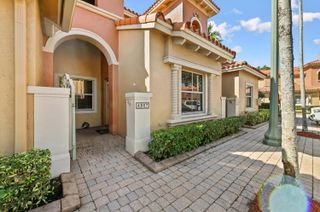 4967 Tradewinds Terrace 605, Fort Lauderdale, FL 33312