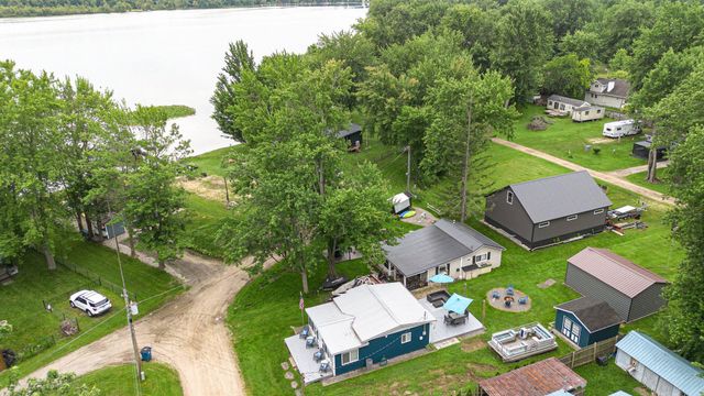 43394 Elm Street, Bangor Twp, MI 49013
