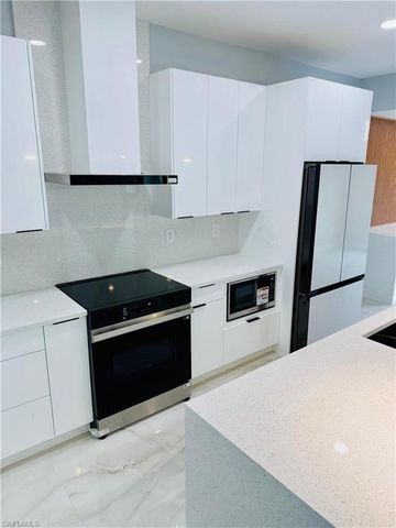 2512 29th ST SW, Lehigh Acres, FL 33976